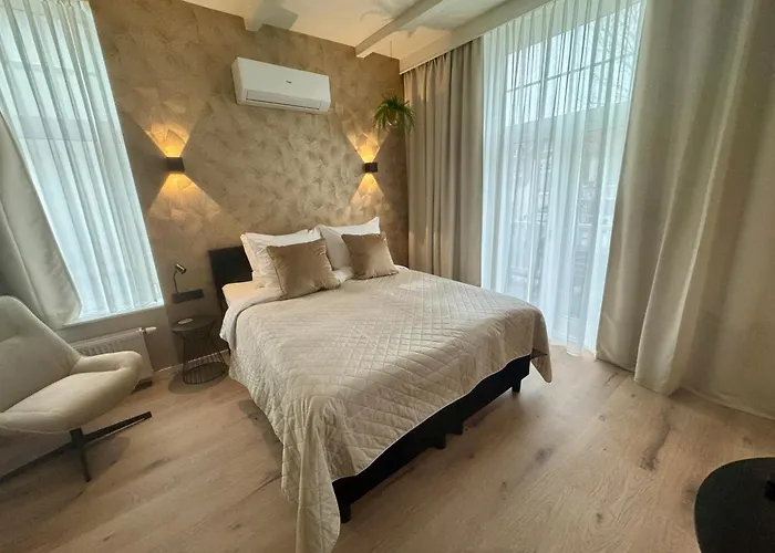 Seastreet Suite